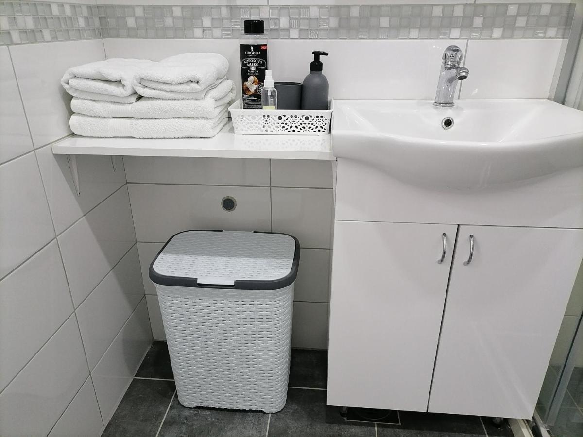 Svjetlanalex 2 Apartman Banja Koviljača Kültér fotó